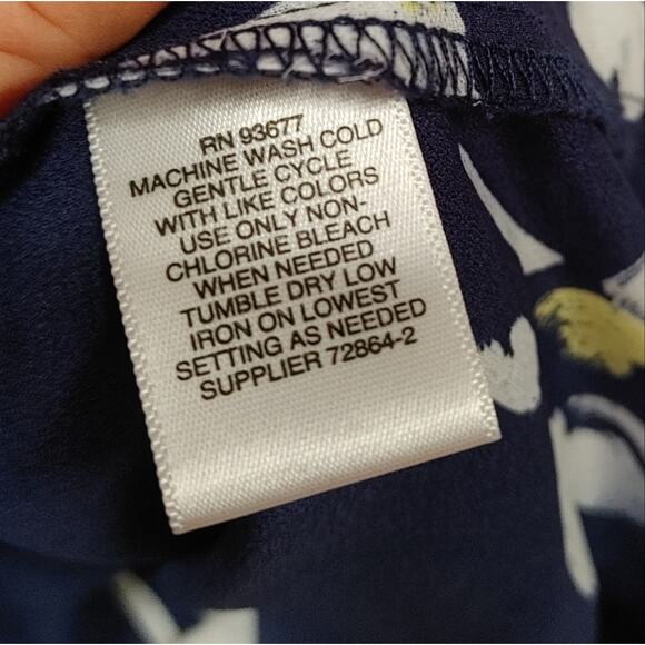 Liz Claiborne Size Medium M Rayon Blue White Polka Dot Blouse Top Sleeveless - Picture 5 of 14